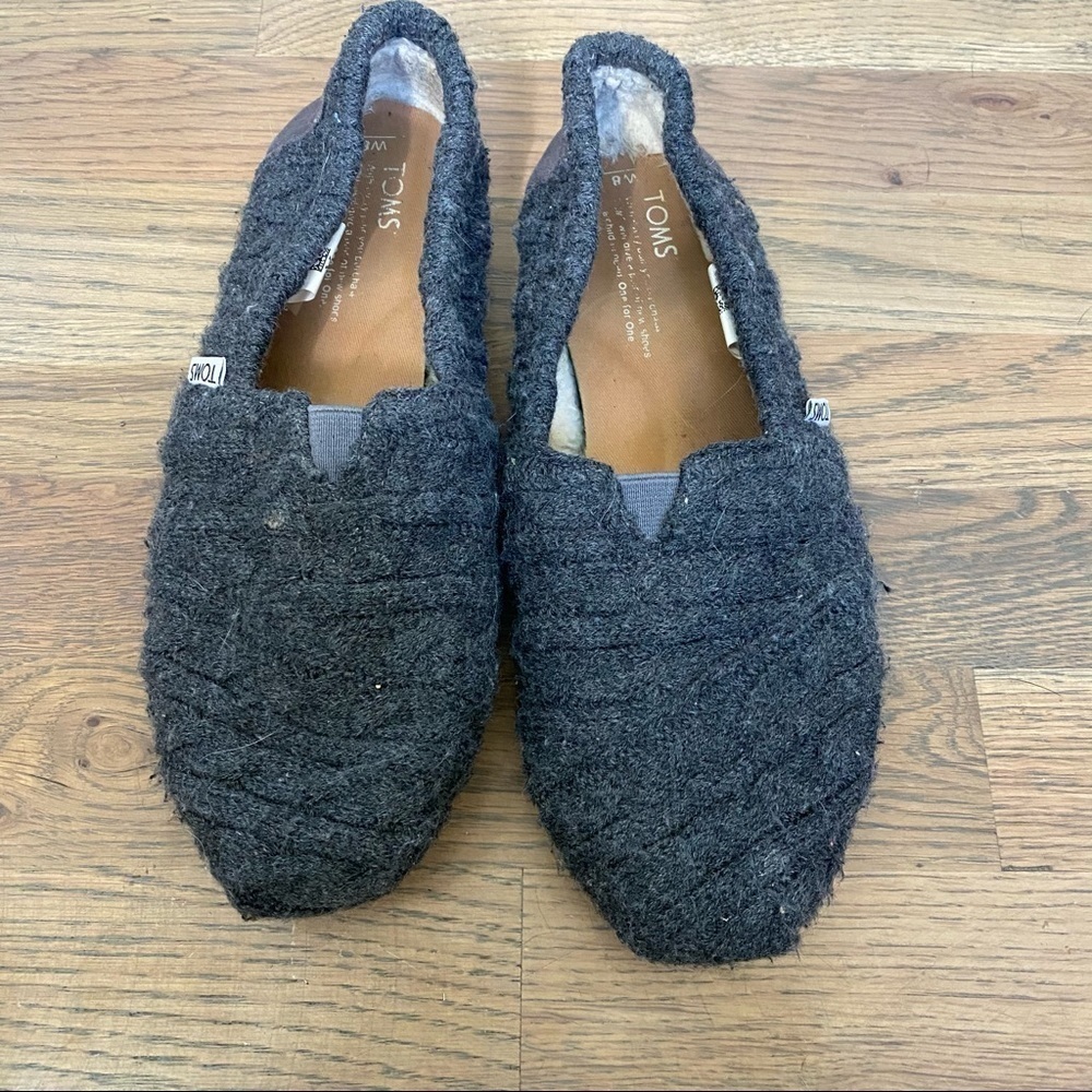 Tom’s grey forged iron cable knit fleece shoes 8